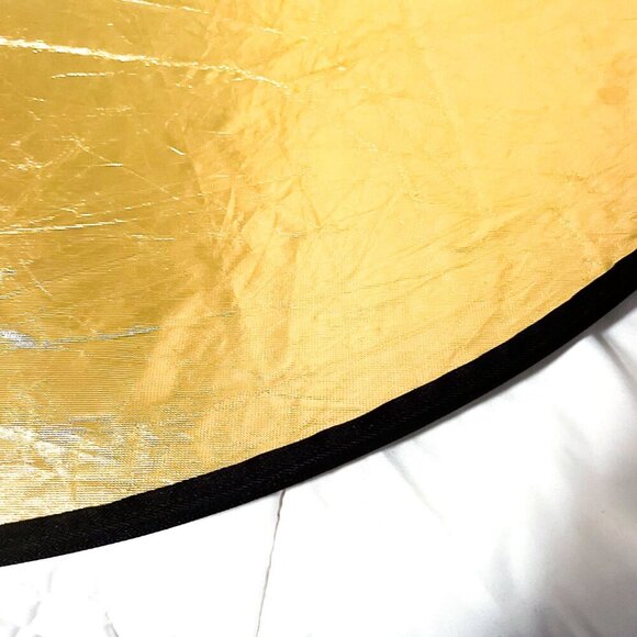 Chameleon 42" 5-in-1 Collapsible Disc Reflector - Picture 3 of 6